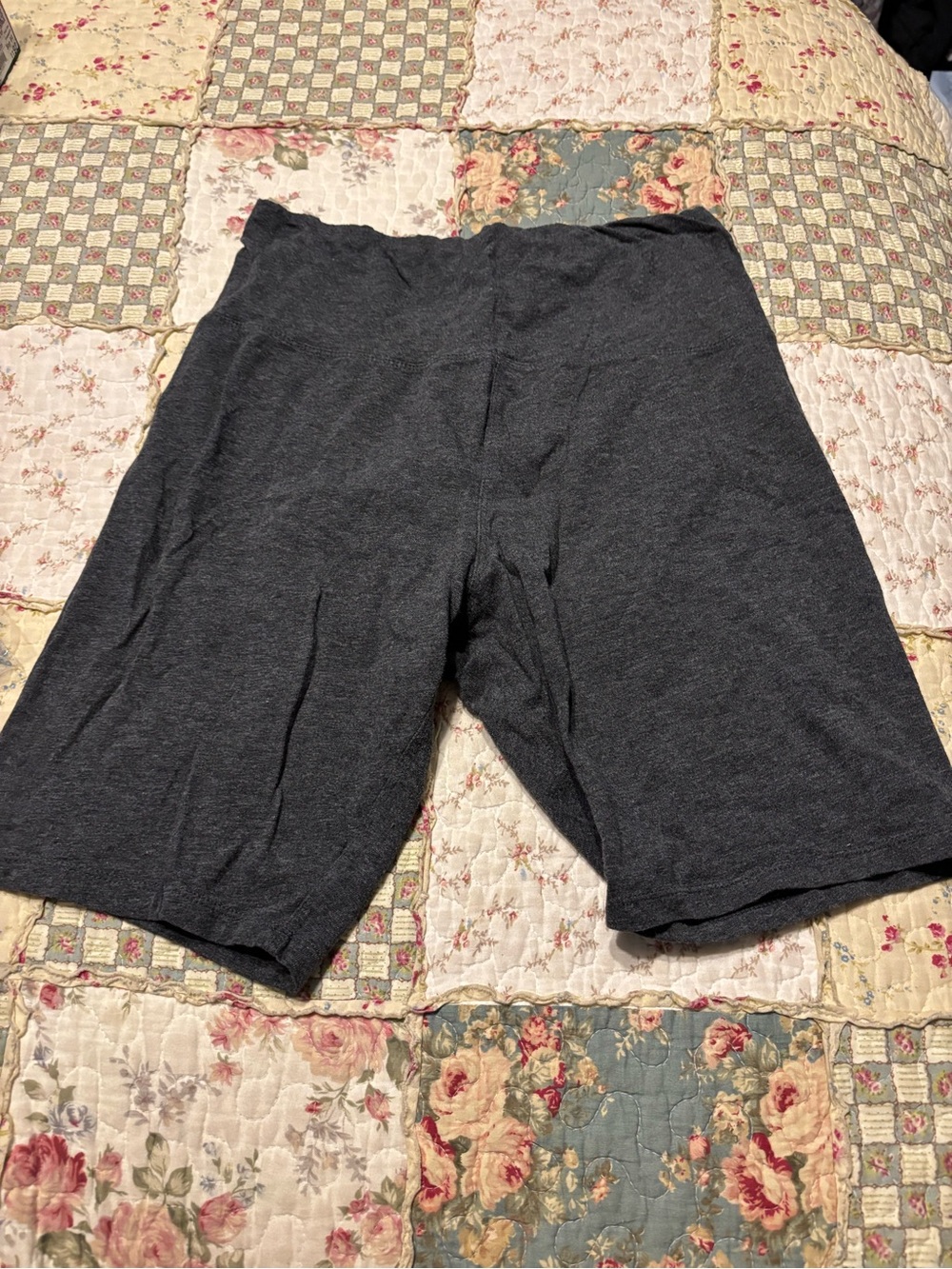 Secret Treasures Charcoal Athletic Shorts Large